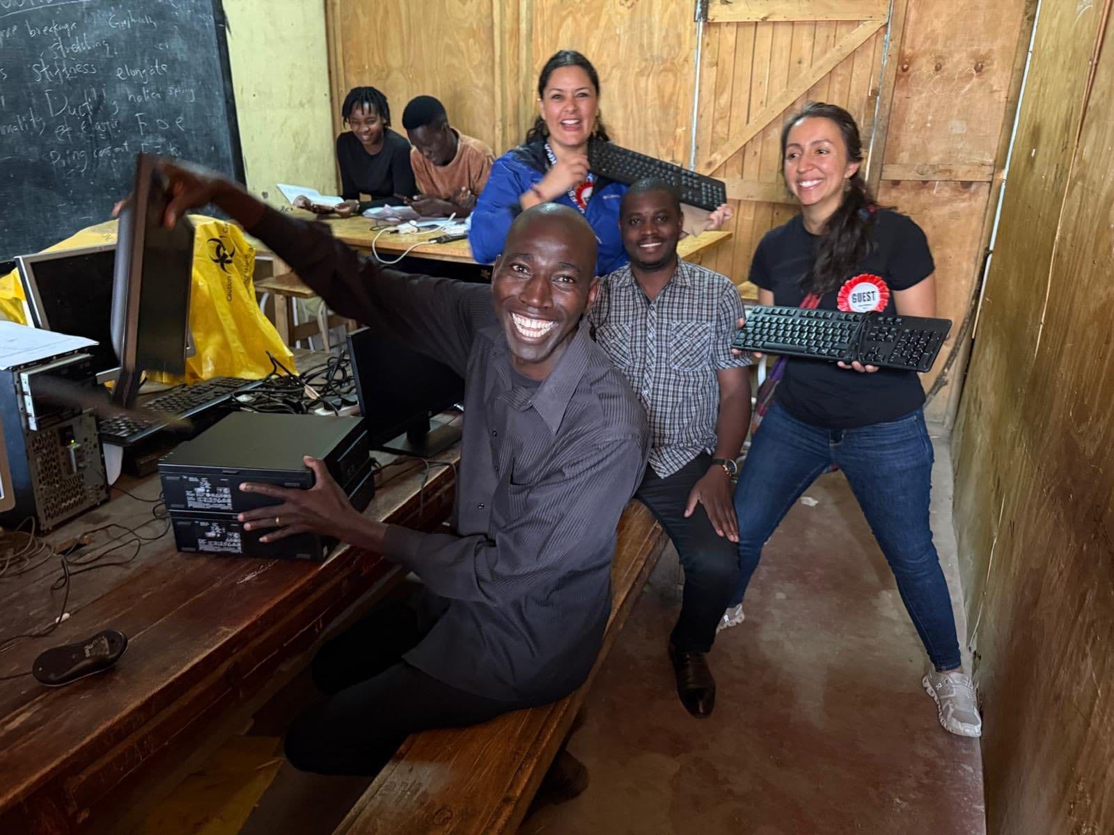 Teaching Spanish & School Support Assistant 5